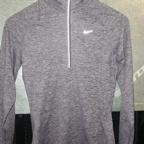 Nike Dri-fit long sleeved shirt - Picture 1 of 5